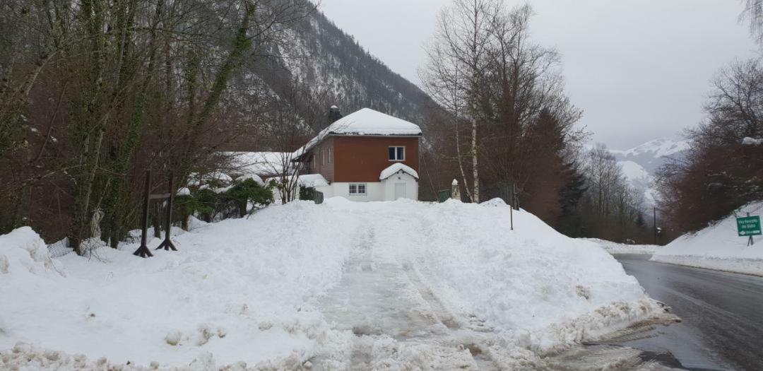 Le Valentin Apartman Eaux-Bonnes Kültér fotó